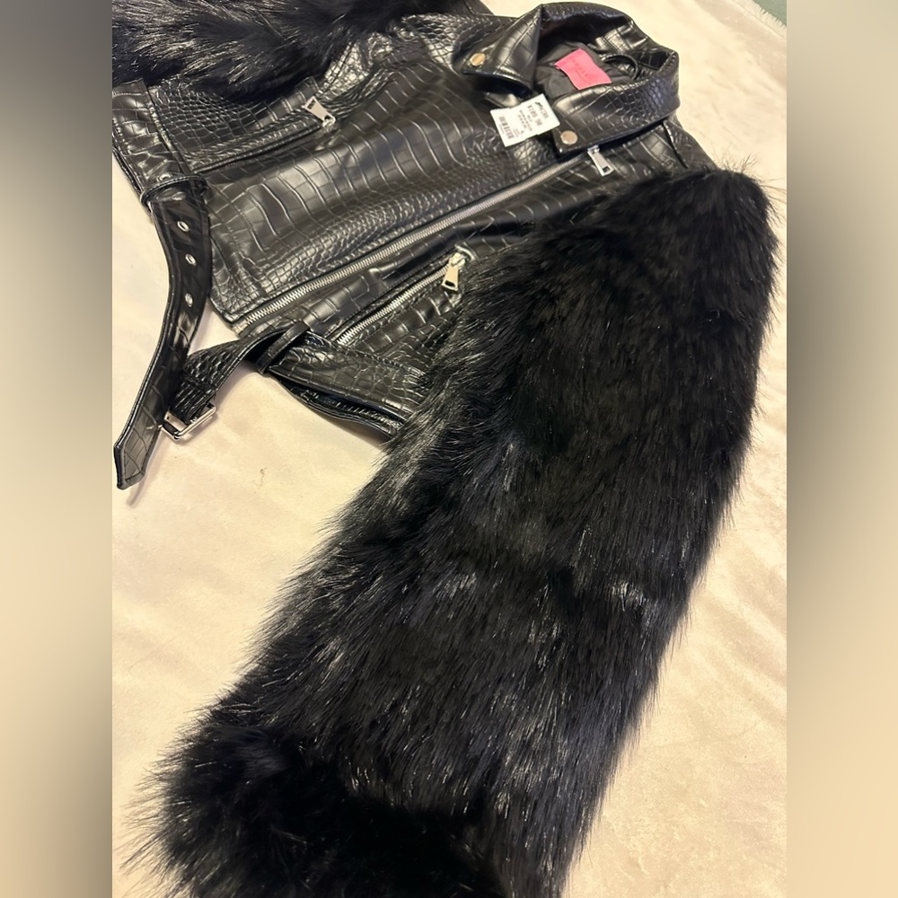 Azalea Wang Black Faux Fur Jacket